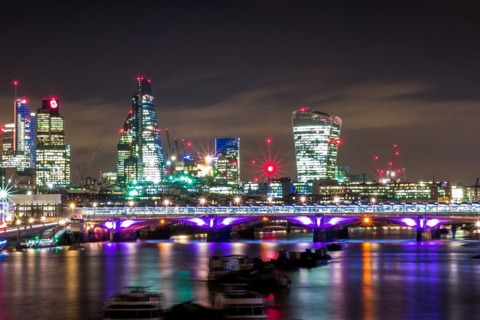 5-Day Best of England and Wales Tour from London